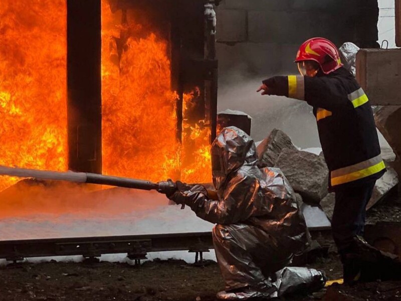 В Івано-Франківській області загасили пожежу після удару Shahed по критичній інфраструктурі – ДСНС