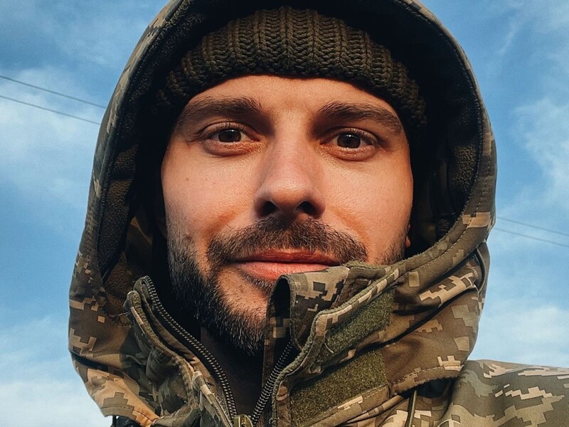 Ведучий Дрималовський, якого мобілізували в десантні війська, повідомив, що потрапив під обстріл у зоні лінії зіткнення