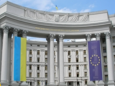 В Бухаресте при пожаре в ночном клубе украинцы не пострадали – МИД Украины