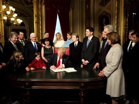 Twitter по ошибке подписал на аккаунт Трампа подписчиков Обамы