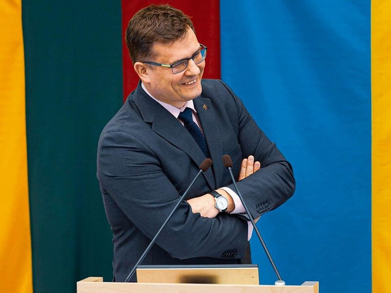 У Литві призначили нового міністра оборони. ЗМІ писали, що в попереднього був конфлікт із прем'єркою