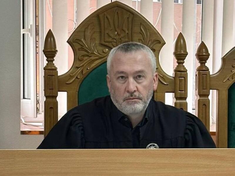 Детективи НАБУ задокументували докази "неординарної" діяльності судді Босого на користь Коломойського – юрист