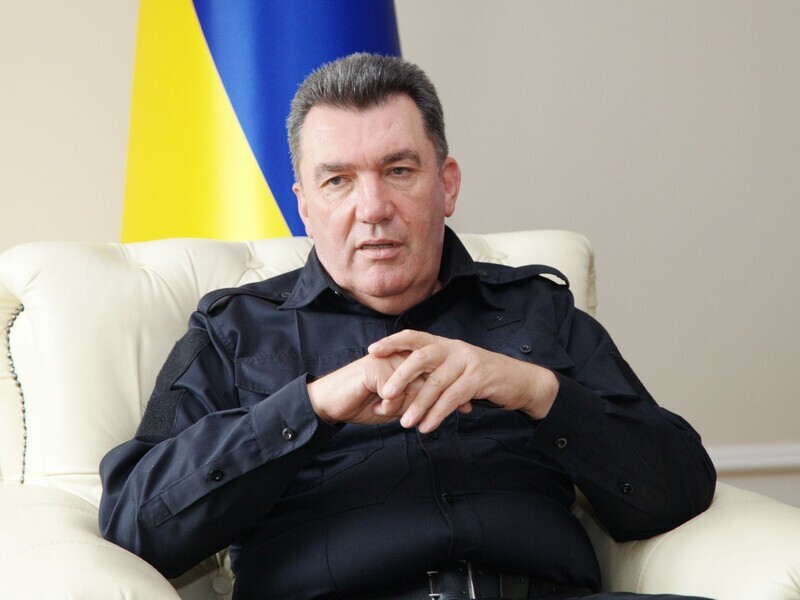 "Російська потвора буде знищена". Данілов після звільнення з РНБО заявив, що й далі працюватиме "для України і задля України"