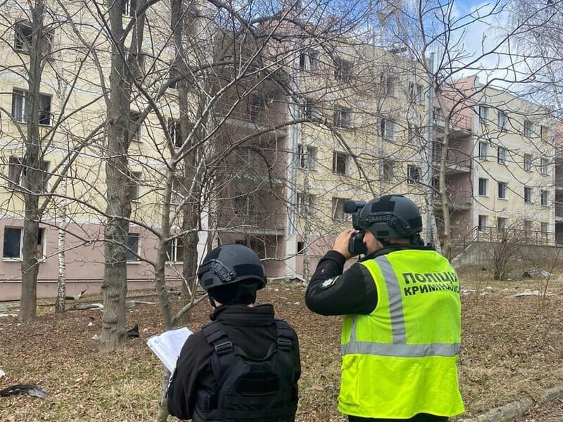 В полиции рассказали, куда днем попала российская ракета в Харькове, есть пострадавший. Фото