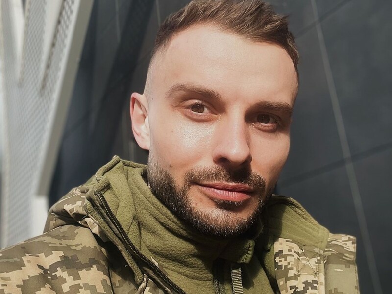Ведущий Дрималовский, который после мобилизации служит в десантных войсках, показал новое селфи с фронта