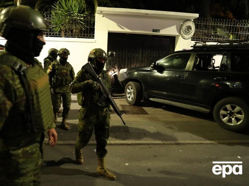 Мексика оголосила про зупинення дипломатичних відносин з Еквадором після арешту в її посольстві ексвіцепрезидента Еквадору