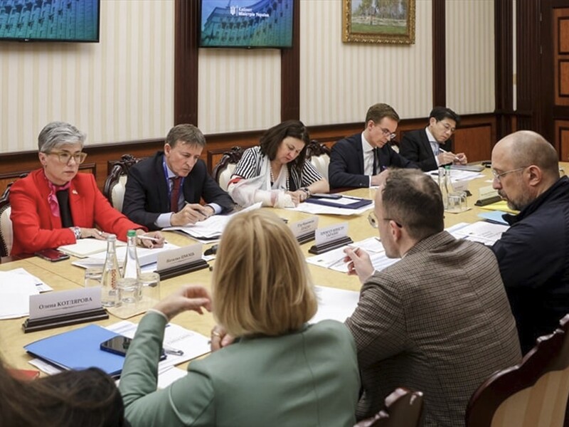 "Потрібно більше систем ППО". Шмигаль обговорив із послами G7 пріоритетні потреби України