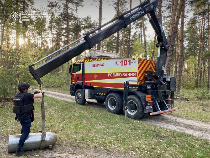 В Киевской области нашли боевую часть ракеты Х-101