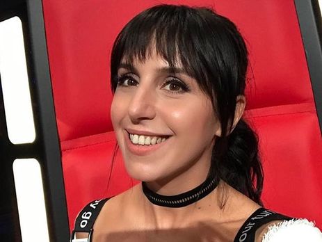 Джамала продемонстрировала объятия с женихом