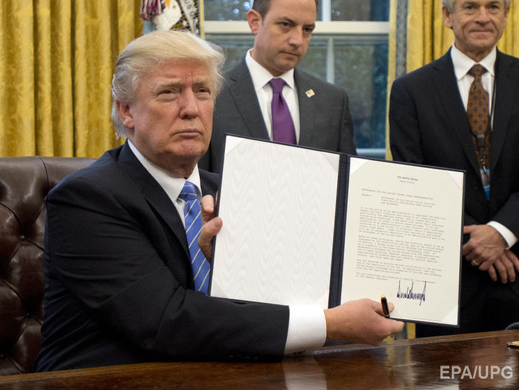 Трамп подписал указ о выходе из Транстихоокеанского партнерства
