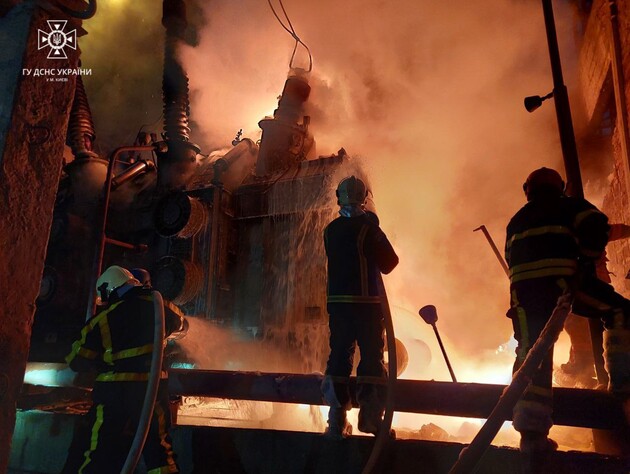 В Харьковской области взорвался газопровод, пламя поднялось на десятки метров. Видео