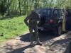В Черновицкой области группа гражданских напала на сотрудника ТЦК, он открыл огонь. Видео