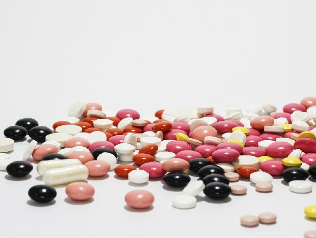 Минздрав: С 1 февраля аптеки не смогут продавать лекарства по цене, превышающей предельную стоимость