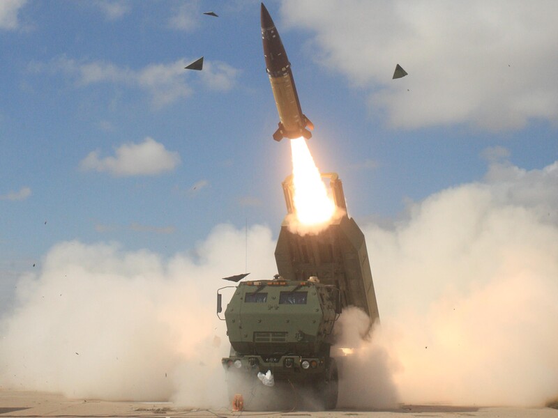 У Держдепартаменті США підтвердили надання Україні далекобійних ракет ATACMS за "прямою вказівкою" Байдена, вони прибули у квітні