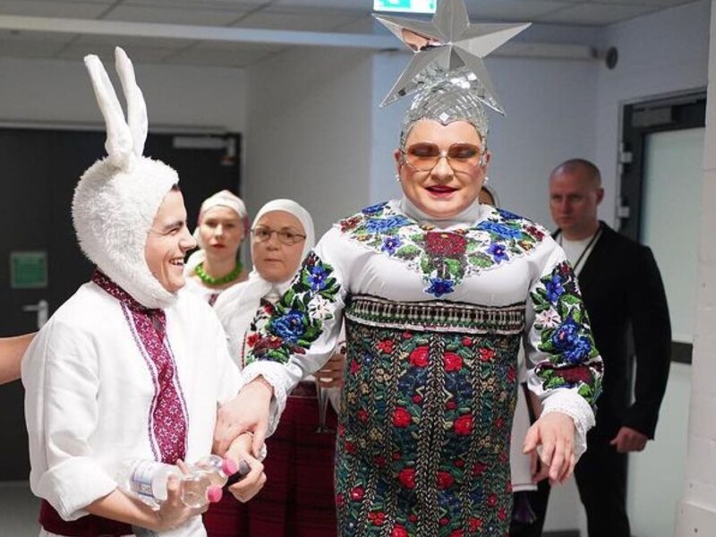 Волканов, который выступал на подтанцовке у Сердючки в образе зайца, рассказал, почему ушел от Данилко