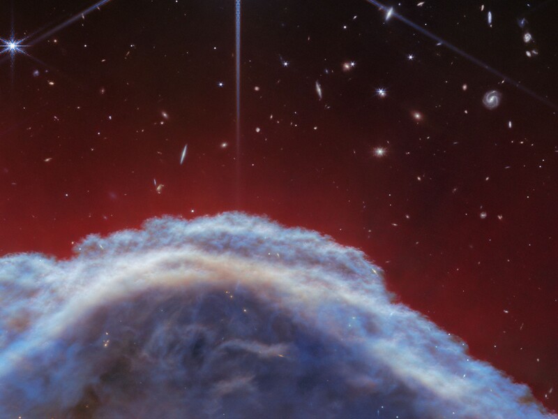 Tелескоп James Webb сделал детальный снимок туманности Конская Голова