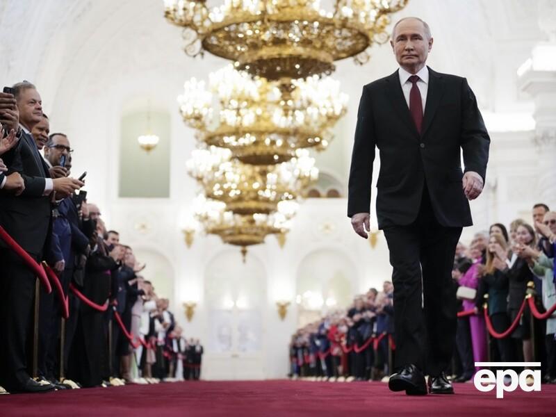 Пугачов: На першій інавгурації Путін просто трусився. Сказав: "Ну що, рушаймо на церемонію?" Я відповів: "Рушай. Це ж не моя інавгурація". – "Ти що, знущаєшся? Так не піде"