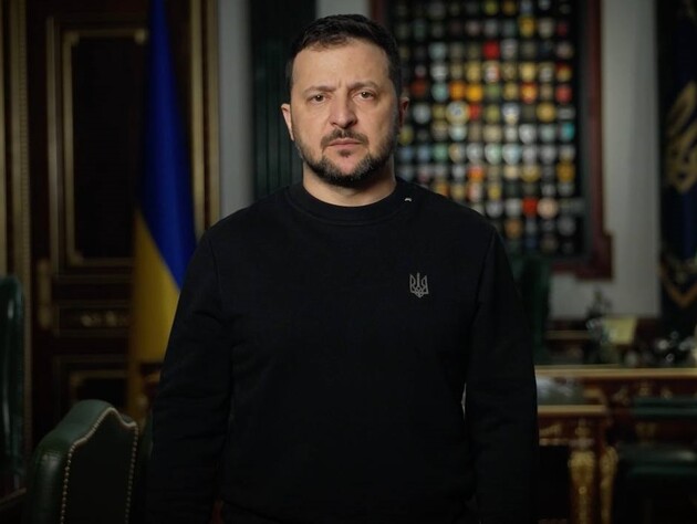 Зеленский: Наши войска вторые сутки ведут контрударные действия в Харьковской области, добавляем туда сил