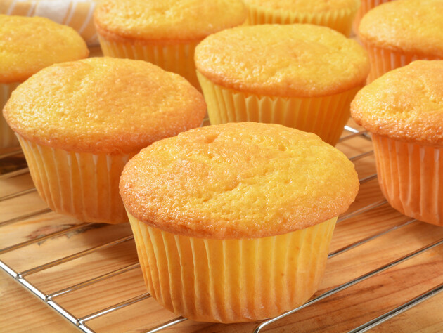 Добавьте это к муке – и кексы получатся нежные и мягкие. Простой рецепт теста