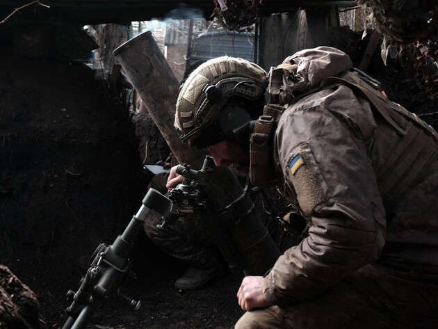 У районі Очеретиного українські військові на деяких ділянках змінили позиції для збереження життя, на деяких – покращили положення – ОСУВ 