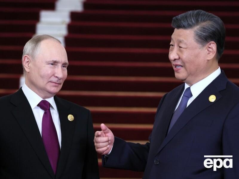 "Важнее всего в Китае – попить чай лицом к лицу". Путин прилетел в Пекин, где проведет встречу с Си Цзиньпином