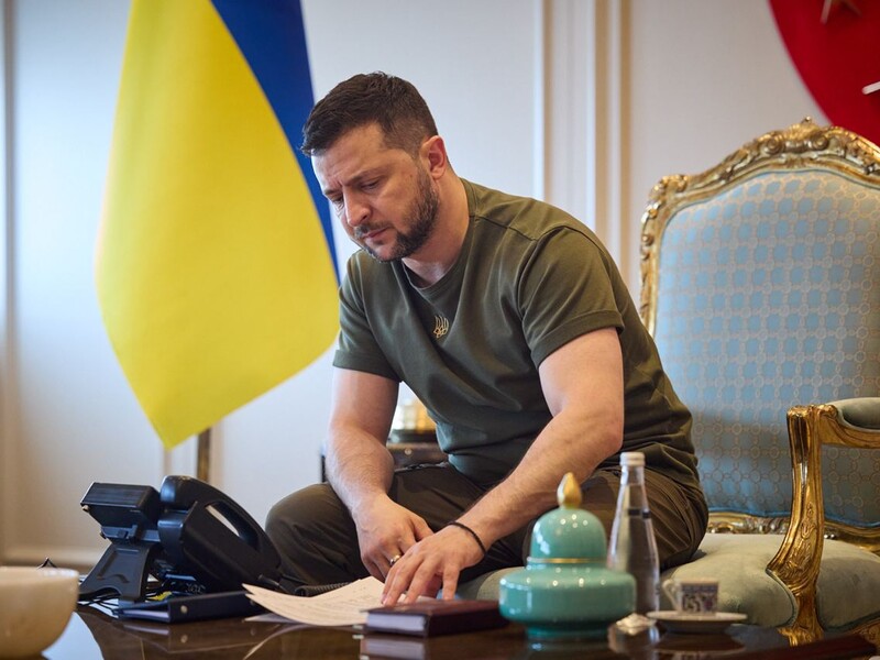 Зеленський підписав закон про підвищення штрафів для ухилянтів