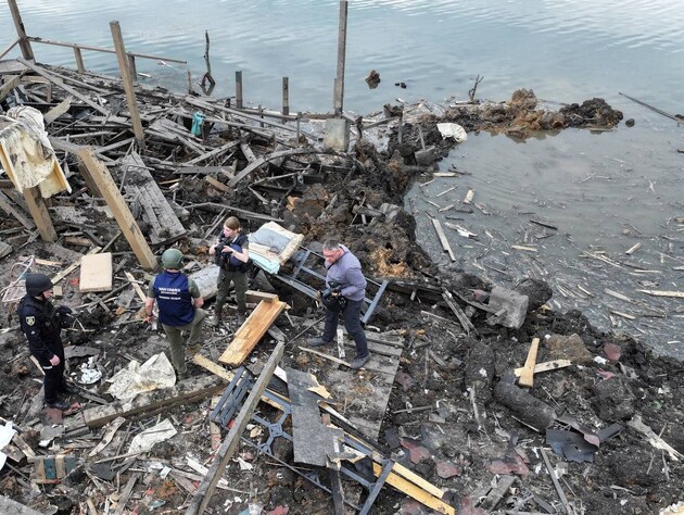 Возросло количество жертв и раненых после обстрела базы отдыха под Харьковом, судьба одного человека неизвестна – прокуратура. Видео