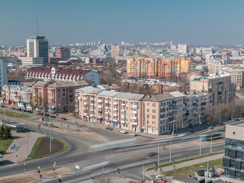 Росіяни масовано обстріляли Харків і область, дев'ятеро мирних жителів дістали поранення – ОВА