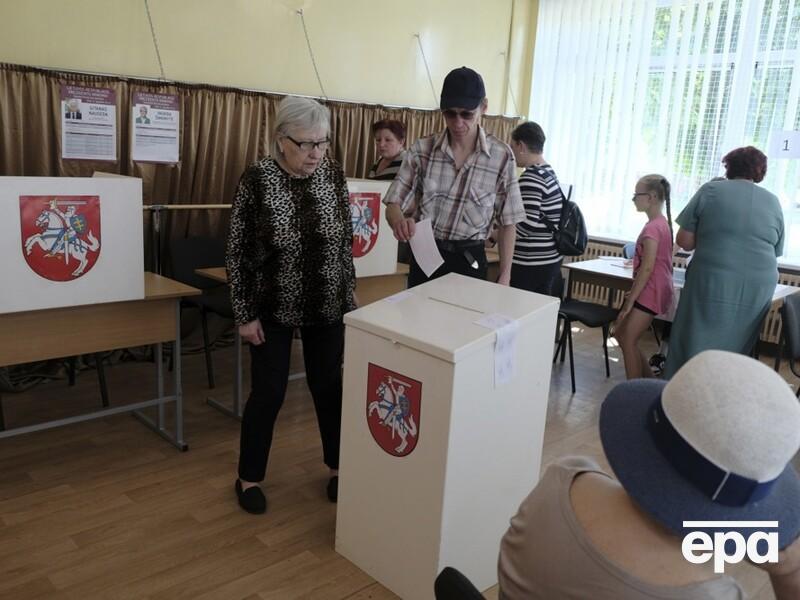 В Литве проходит второй тур выборов президента