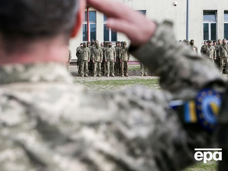 В минобороны Франции и Украины прокомментировали слова Сырского о возможном появлении в Украине французских инструкторов