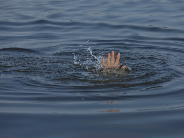 На берег Тисы вынесло тело 10-го с начала мая утопленника