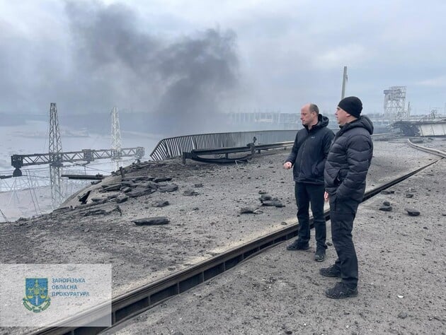 Днепровская ГЭС получила повреждения, в ближайшие два дня движение по плотине не откроют – Запорожская ОВА