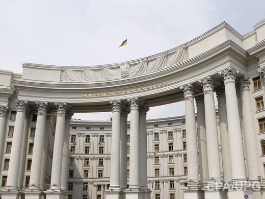 МИД Украины призвал "Нормандскую четверку" усилить давление на РФ