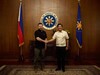 Зеленский прилетел в Манилу и впервые в истории встретился с президентом Филиппин. Фото