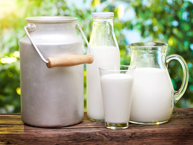 Молоко на огороде поможет улучшить урожай и победить вредителей. Совет огородников