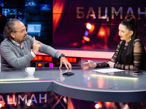 Макрон пообещал истребители, новые заявления Путина, арест Соловьева и Симоньян, Украина в ЕС. Стрим Бацман с Шустером и Пономаревым. Трансляция