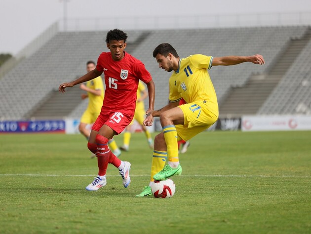 На футбольном турнире во Франции олимпийская сборная Украины выиграла три матча подряд