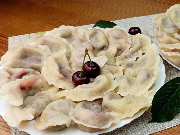 🍓🥟 Вот это Вареники! Паровые Вареники с Клубникой! Тесто на кефире для пышных вареников!