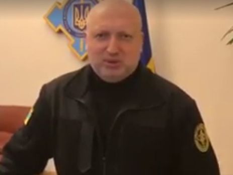 Турчинов присоединился к флешмобу в поддержку военных. Видео