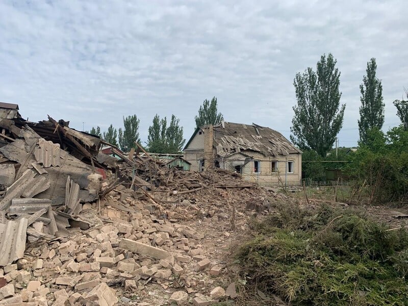 Авиабомбы на Харьков, погибшие в Донецкой и Херсонской областях, разрушения во всех восточных регионах. Сводка ОВА