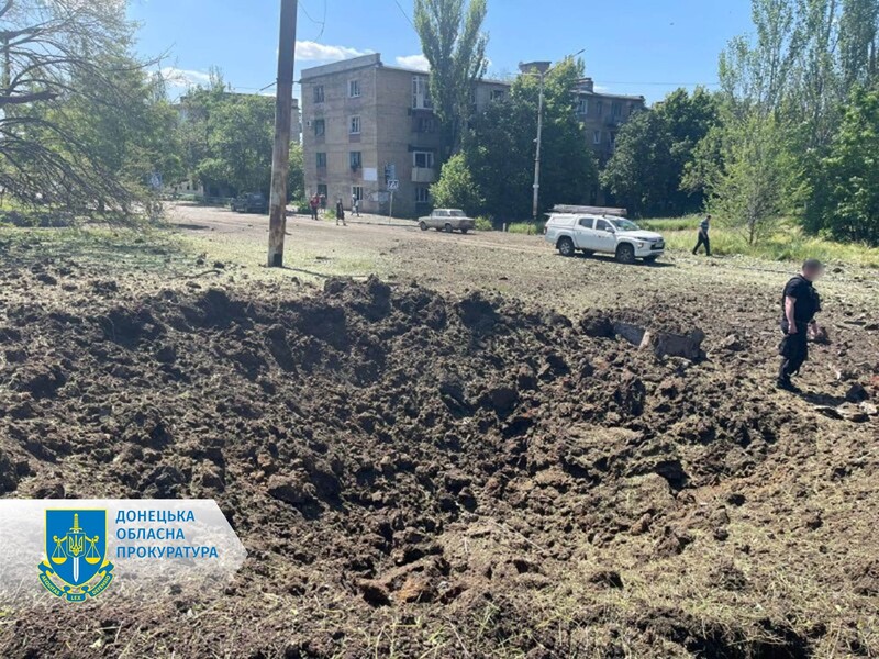 "Ворог знаходиться дуже близько". У Донецькій ОВА планують евакуацію населення з Торецька "в дуже примусовий спосіб"