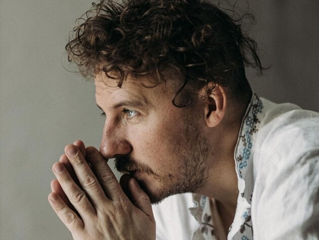 Клопотенко впервые прокомментировал свое скандальное высказывание о том, что мечтает посадить в клетку девушку и наблюдать, как она ест