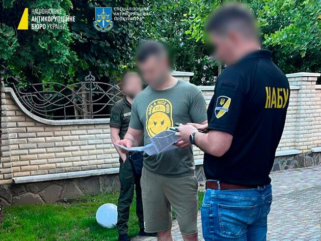 НАБУ задержало мэра Мукачево и главу одного из районов по подозрению в земельных махинациях