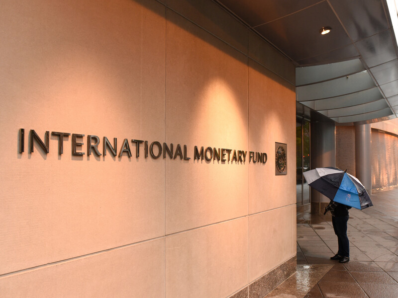 МВФ опубликовал обновленный меморандум для Украины. Она выполнила 23 из 37 основных "маяков"