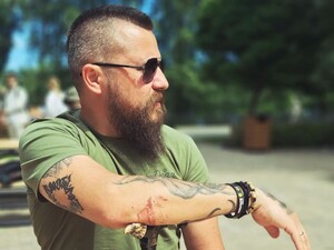 В Одесі відвідувач ветклініки облаяв лікаря – ветерана ЗСУ, а потім перепросив і сказав, що 