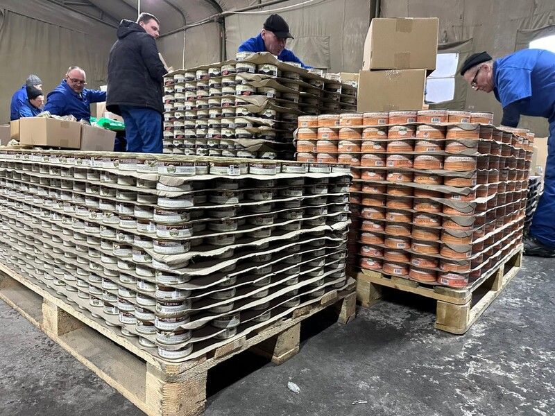 За місяць виявили 340 тонн неякісних і небезпечних продуктів, які призначалися українським військовим – Міноборони