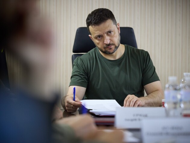 Зеленський: Світу боляче, що ми б'ємо по енергетиці Росії? Зробіть так, щоб вона не била по нашій енергетиці. Ось дуже проста формула