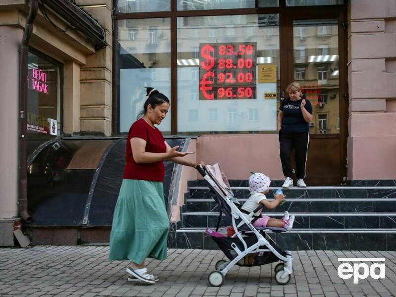 РФ приспособила экономику к войне и продержится еще несколько лет – прогноз НАТО