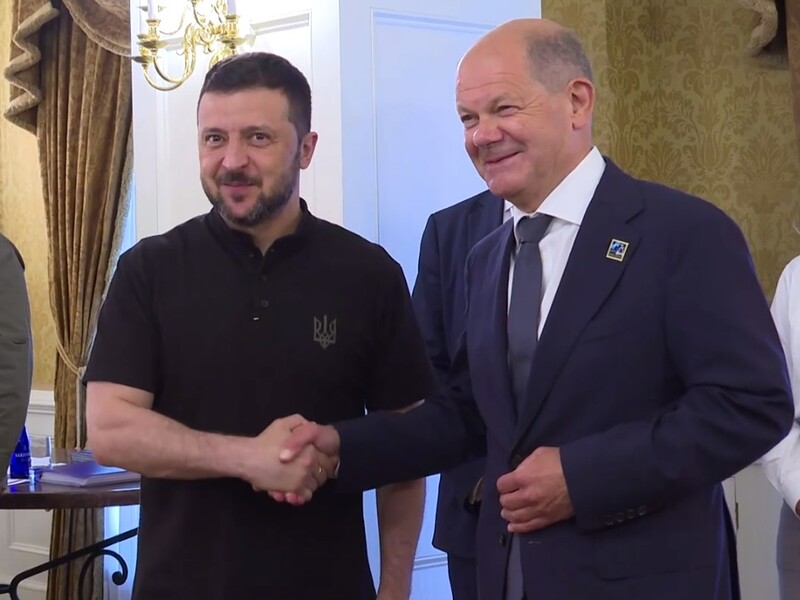 Зеленский и Шольц обсудили российскую агрессию, президент говорил о потребностях Украины в ПВО и F-16