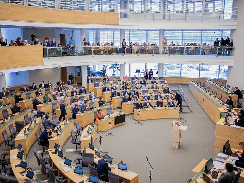 Парламент Литви схвалив вихід країни з конвенції щодо касетних боєприпасів